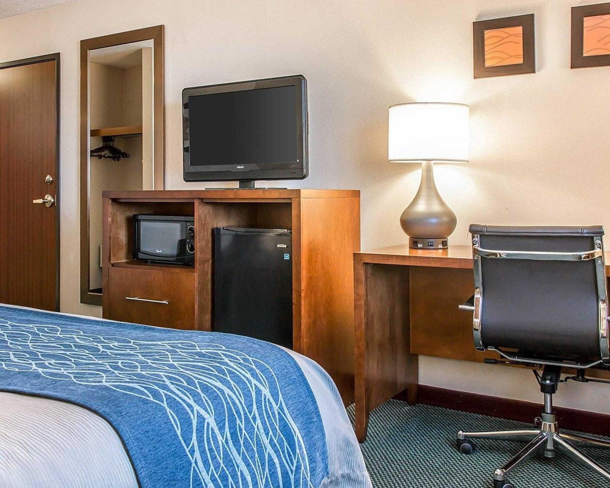 Bluffton Inn & Suites Ngoại thất bức ảnh